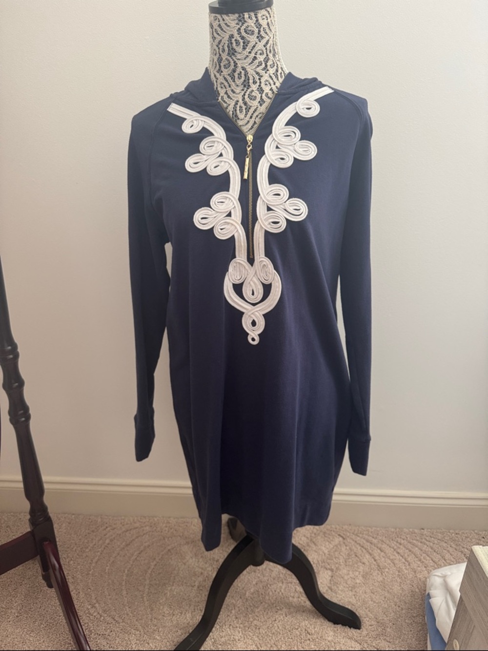 Lilly Pulitzer Navy Long-Sleeve Hooded Tunic with White Embroidered Trim